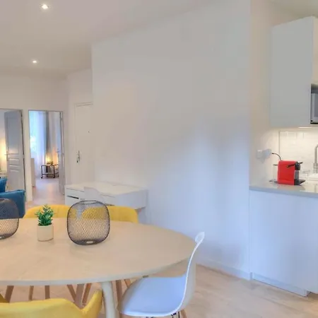 Apartmán Confortable T3 Climatise Proche De La Gare-M&J *